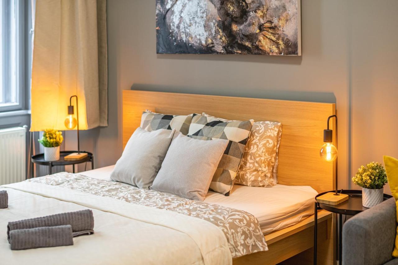Deluxe Kazincy Apartment In The Heart Of 布达佩斯 外观 照片