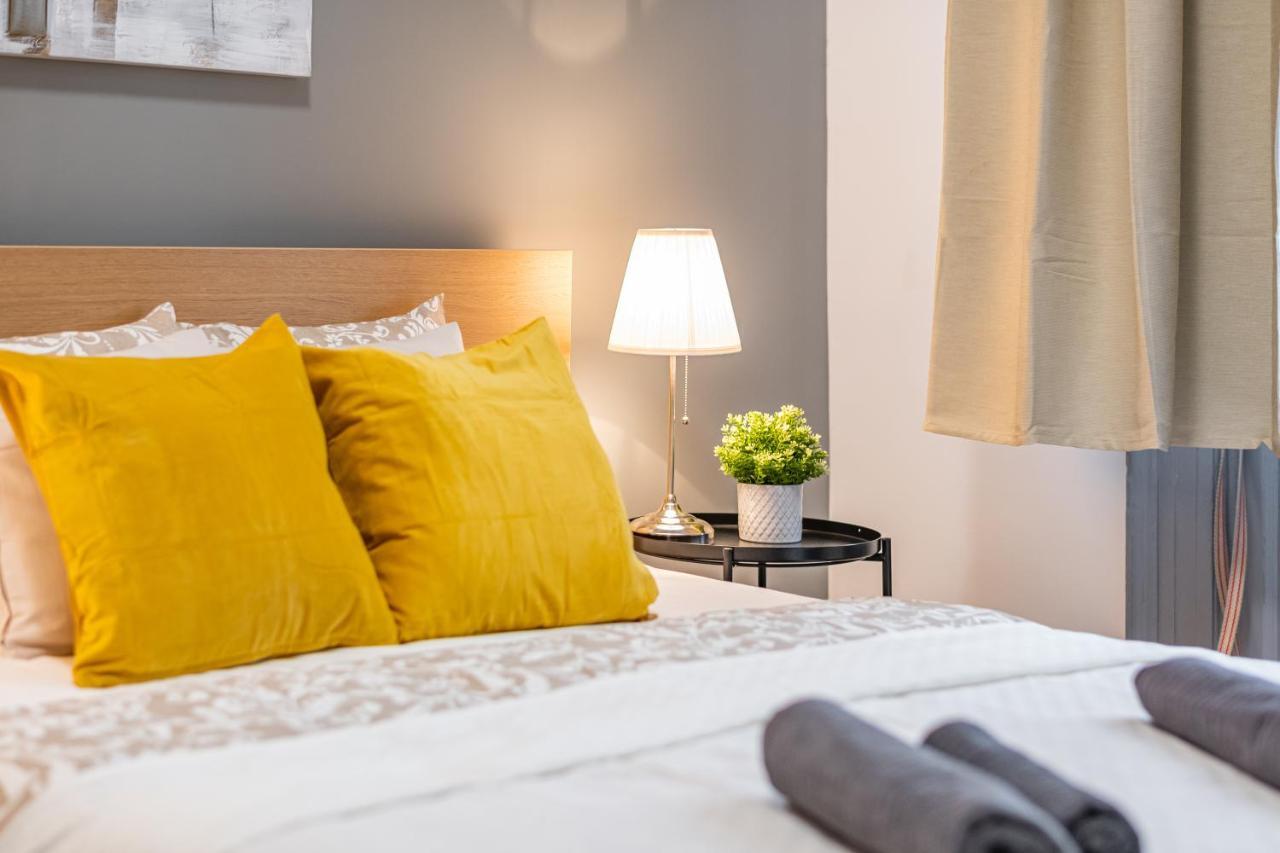 Deluxe Kazincy Apartment In The Heart Of 布达佩斯 外观 照片